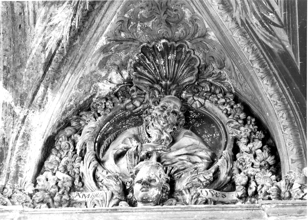 Sant'Ambrogio (decorazione plastica) di Ottoni Lorenzo (maniera), Maille Michel (maniera) (ultimo quarto sec. XVII)