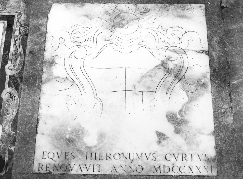 lapide tombale - bottega romana (sec. XVIII)