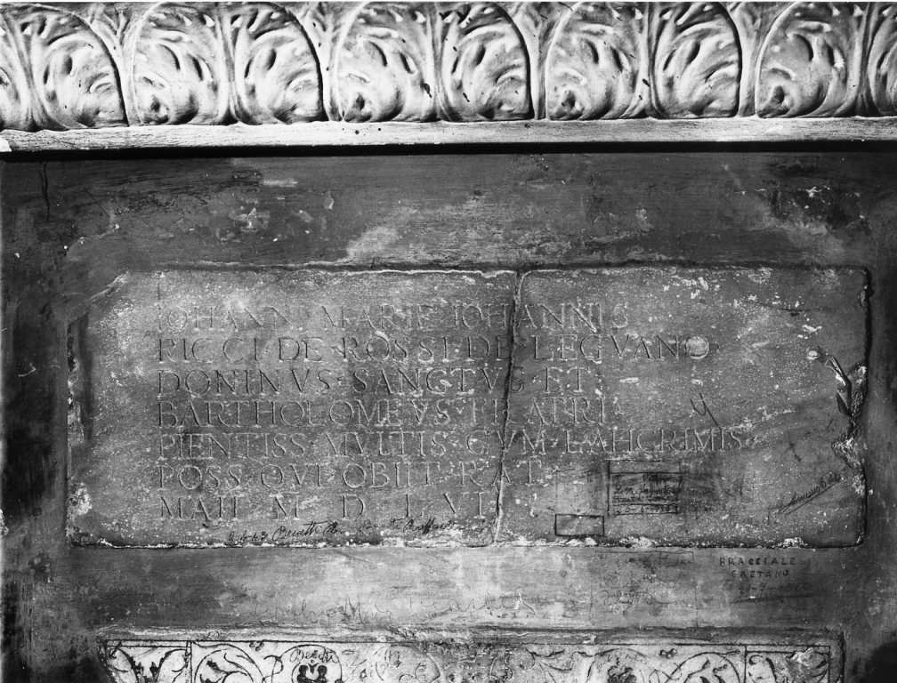 lapide tombale, frammento - ambito romano (sec. IV)