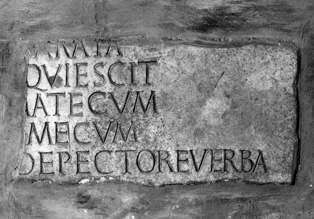 lapide tombale, frammento - ambito romano (secc. III/ IV)