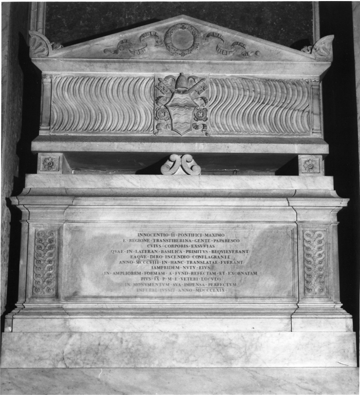 monumento funebre di Vespignani Virginio (attribuito) (sec. XIX)