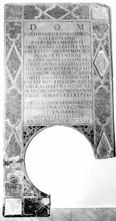 lapide tombale - ambito romano (sec. XVII)