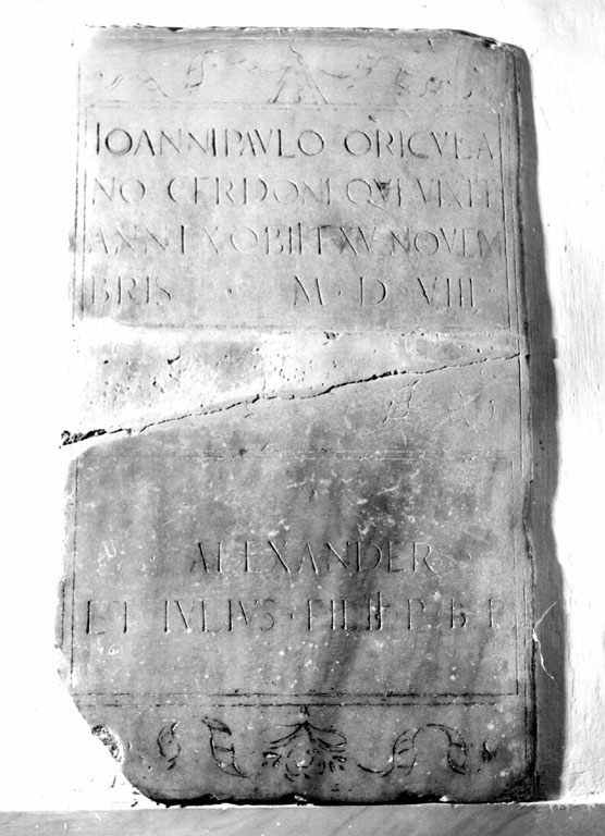 lapide tombale - ambito romano (sec. XVI)