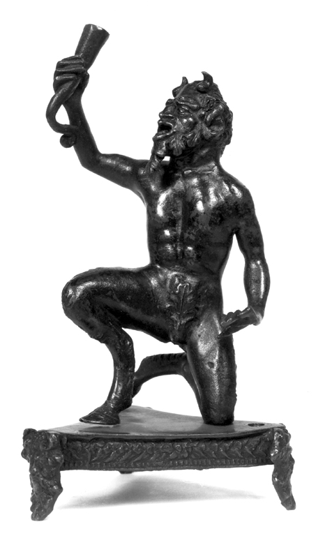 Satiro inginocchiato con corno (scultura) di Calzetta Severo detto Severo da Ravenna (bottega) (sec. XVI)