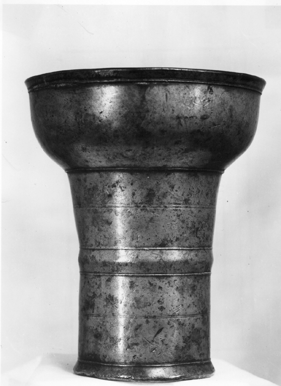 bicchiere - manifattura tedesca (prima metà sec. XVI)