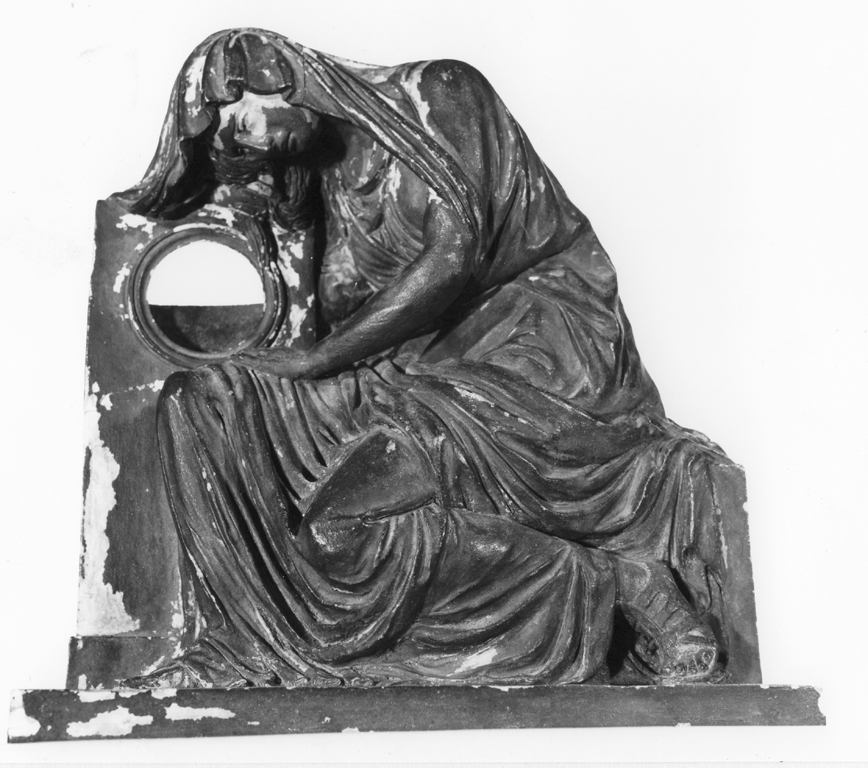figura femminile piangente (scultura) di Trippel Alexander (attribuito) (sec. XVIII)