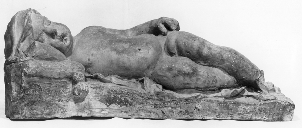 putto dormiente (scultura) - ambito italiano (secc. XVII/ XVIII)