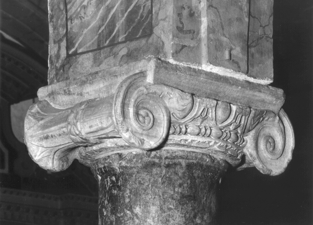 capitello ionico - ambito romano (terzo quarto sec. I)