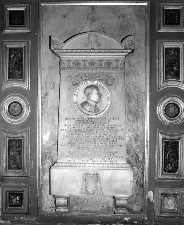 lapide tombale - ambito romano (sec. XIX)