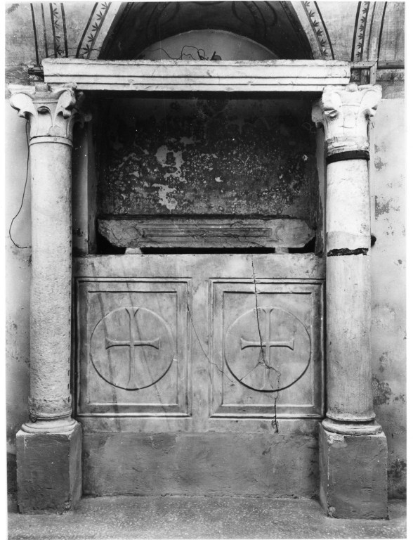 monumento funebre - ambito romano (secc. IX/ X)