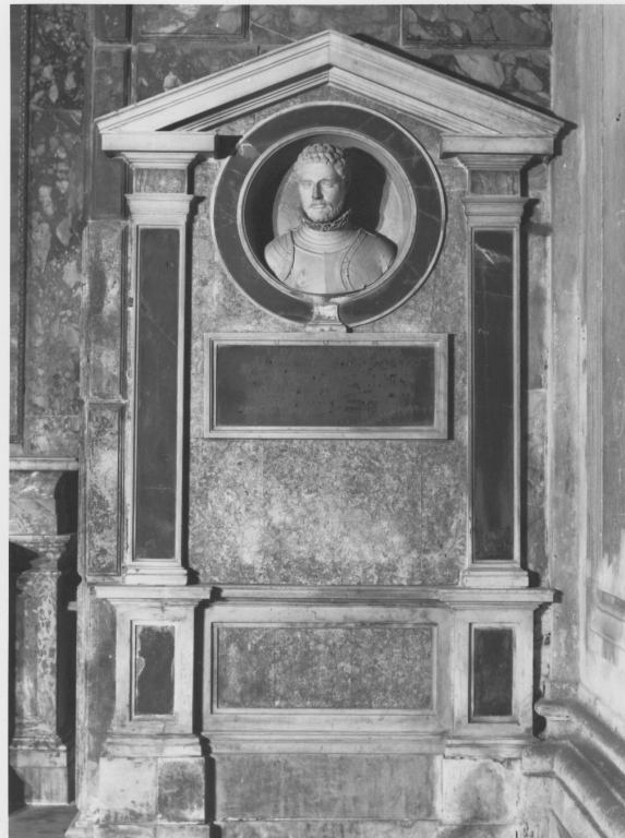 monumento funebre - ambito romano (sec. XVI)