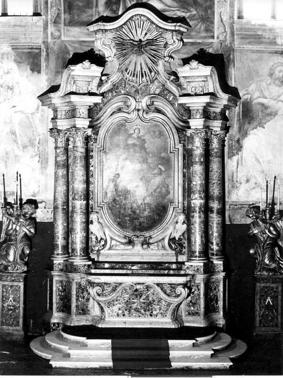 altare di Calcagni Domenico, Ferrari Giacomo Antonio (sec. XVIII)