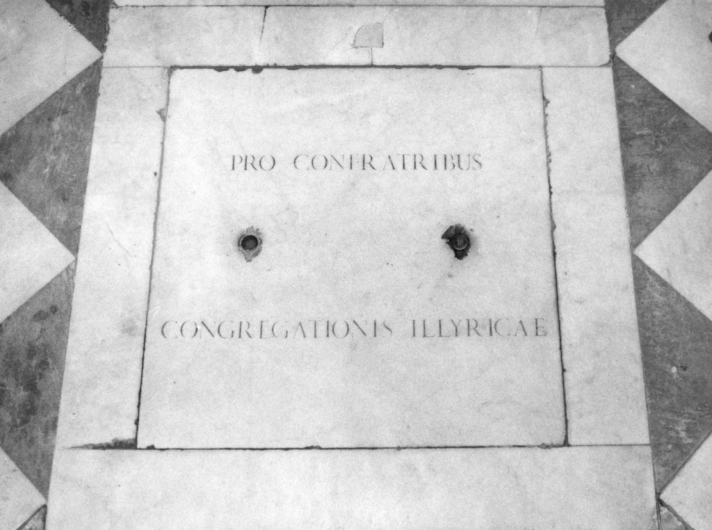 lapide tombale - ambito italiano (sec. XIX)