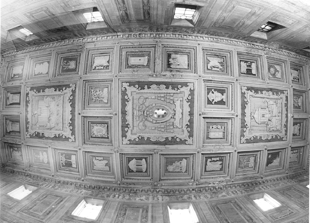 simboli mariani (soffitto) - produzione romana (sec. XVI)