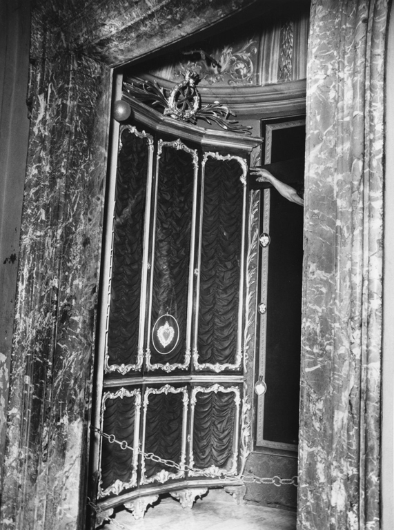 armadio per reliquiari, serie - ambito romano (fine sec. XVIII)