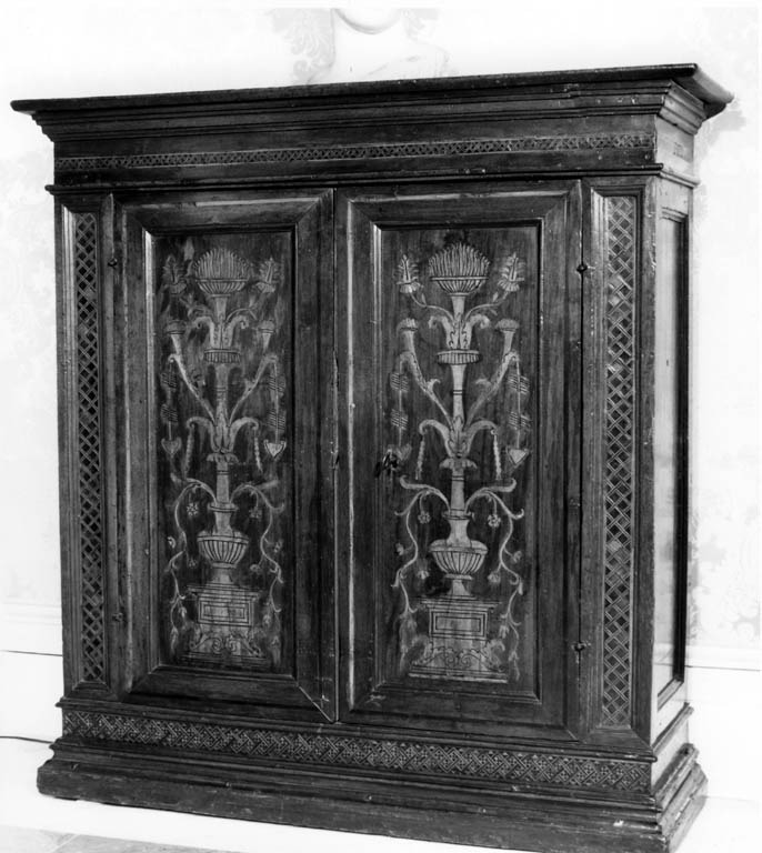 armadio - manifattura ferrarese (inizio sec. XVI)