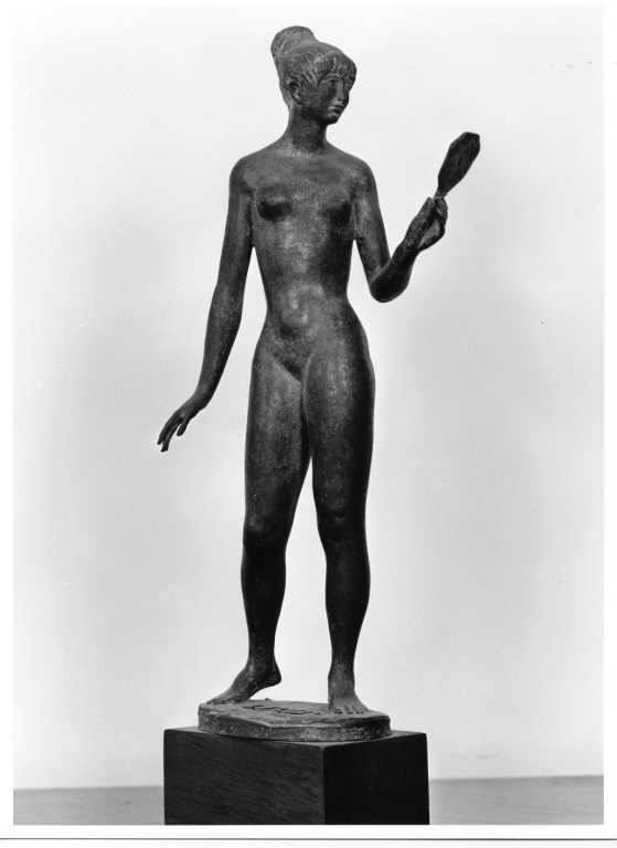 Nudo femminile, figura femminile nuda (scultura) di De Marchis Mario (terzo quarto sec. XX)