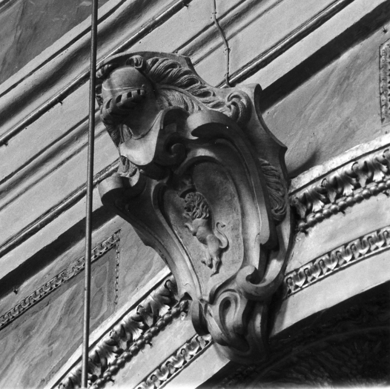 Stemma della famiglia Gherardini (rilievo) - ambito romano (sec. XVIII)