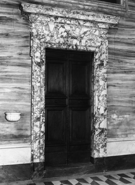 portale - ambito romano (sec. XVIII)