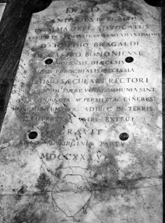 lapide tombale - ambito romano (sec. XVIII)
