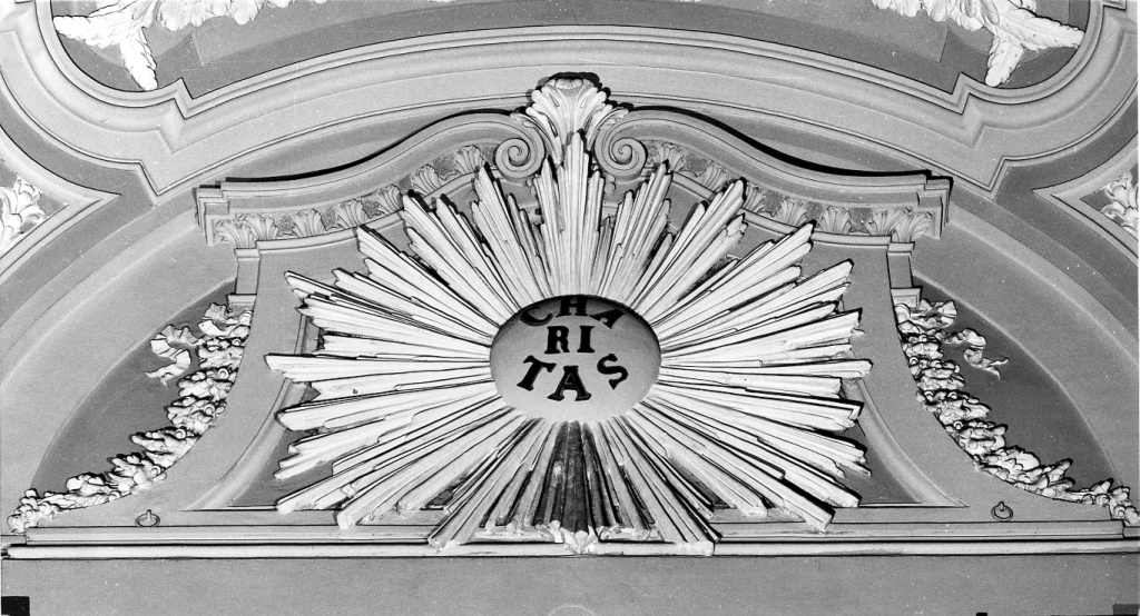 Emblema dell'Ordine dei Minimi (decorazione plastica) di Valvassori Gabriele (attribuito) (secondo quarto sec. XVIII)