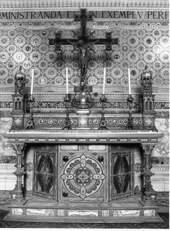 altare, insieme di Holl Enrico (attribuito) (sec. XX)