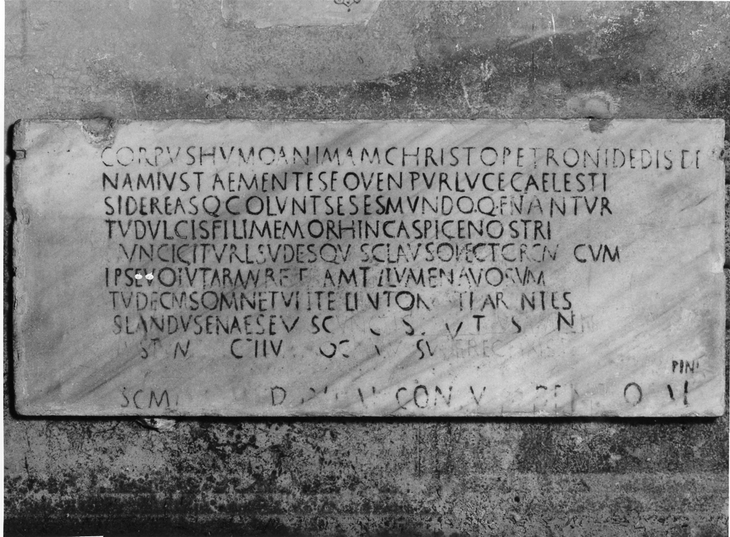lapide tombale, opera isolata - ambito romano (sec. V)