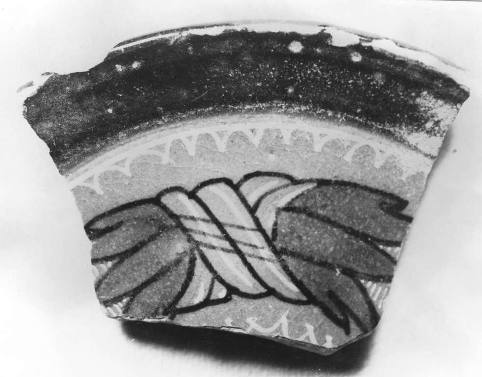 coperchio, frammento - manifattura faentina (sec. XVI)