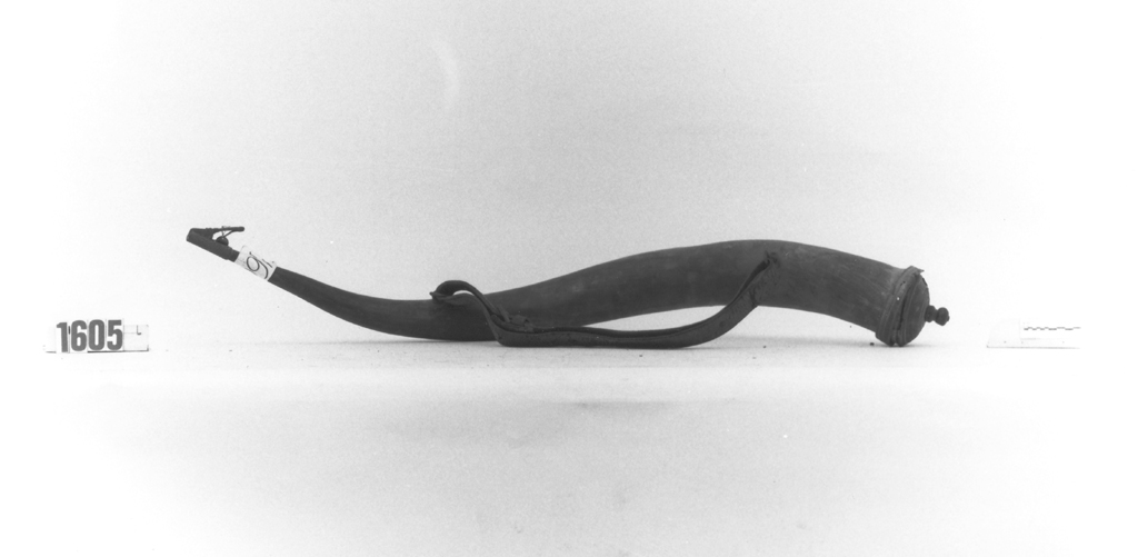 fiasca per la polvere da sparo - ambito europeo (secc. XVII/ XVIII)