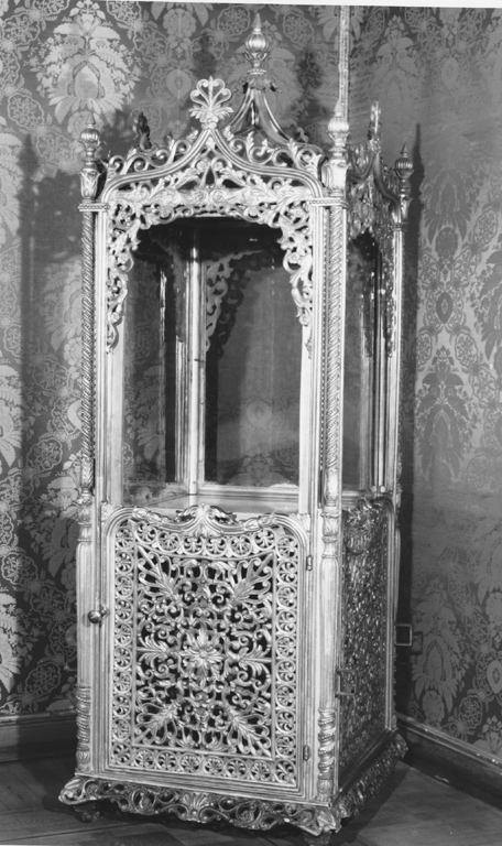 portantina - ambito romano (secondo quarto sec. XIX)