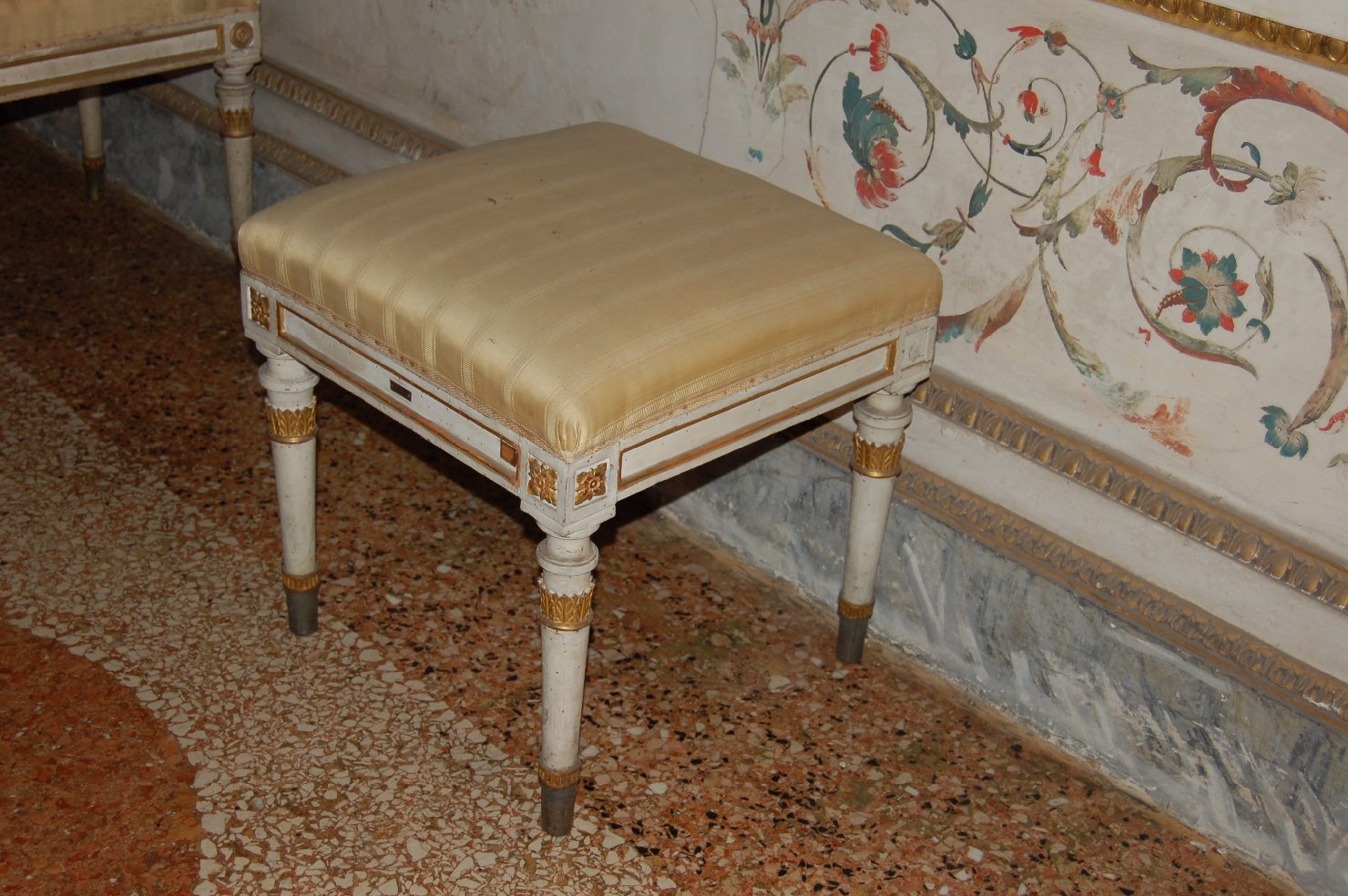 sgabello, serie - ambito lombardo (fine/inizio secc. XVIII/ XIX)