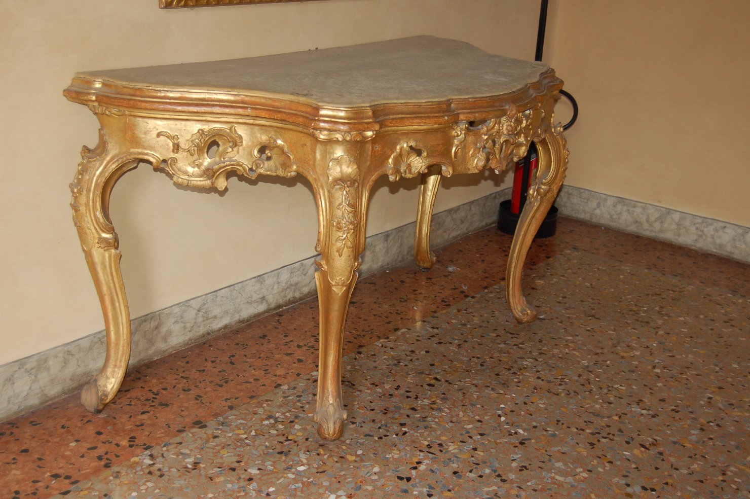 tavolo da muro, opera isolata - ambito Italia settentrionale (sec. XVIII)