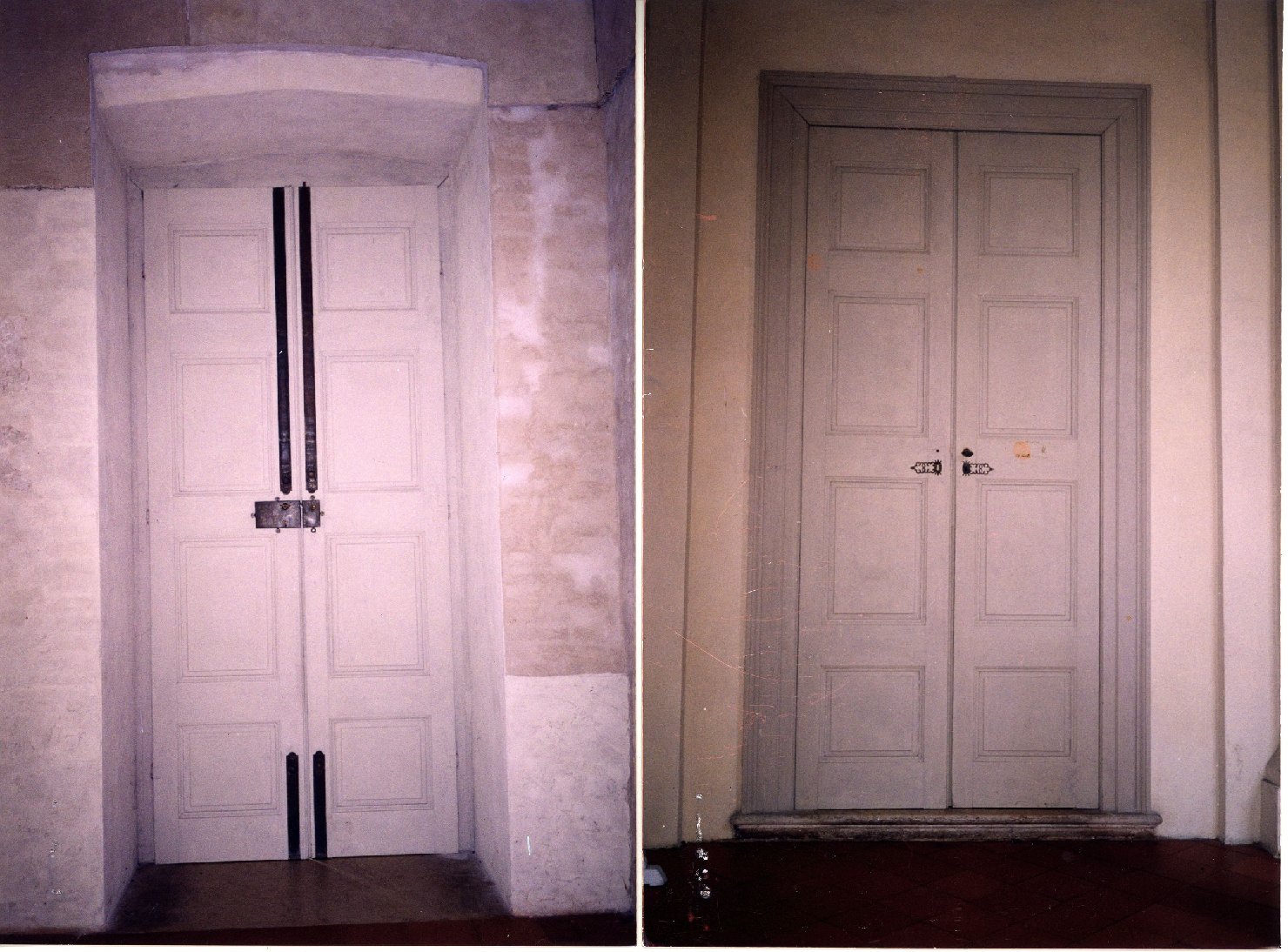 porta - a due battenti, serie - produzione mantovana (sec. XVIII, sec. XIX, sec. XX)