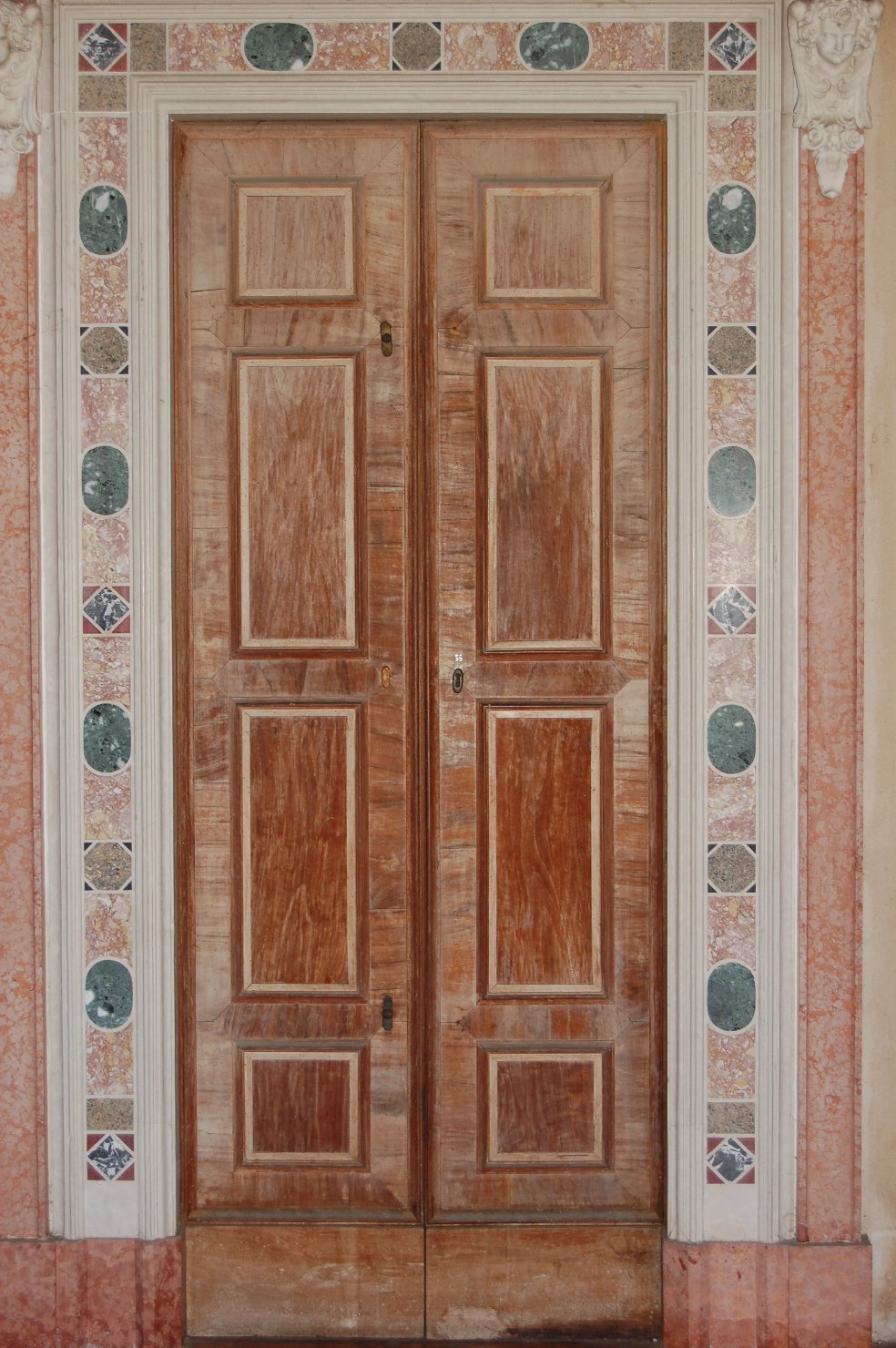 porta - a due battenti, opera isolata - ambito mantovano (sec. XVIII)