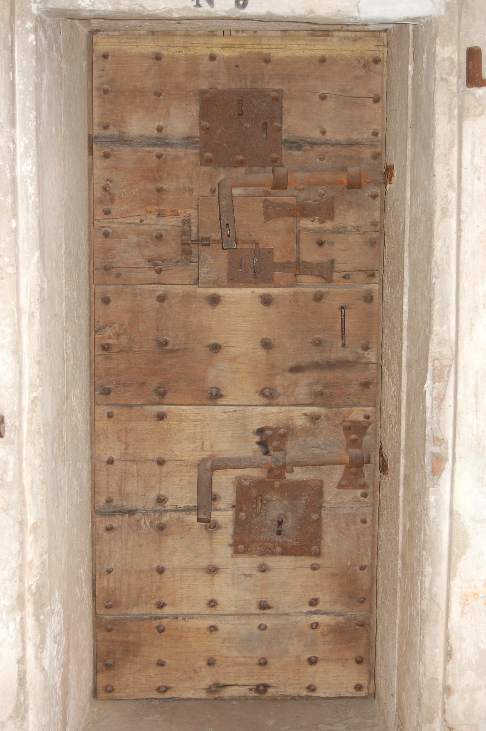 porta - ad un battente, opera isolata - produzione mantovana (sec. XIX)