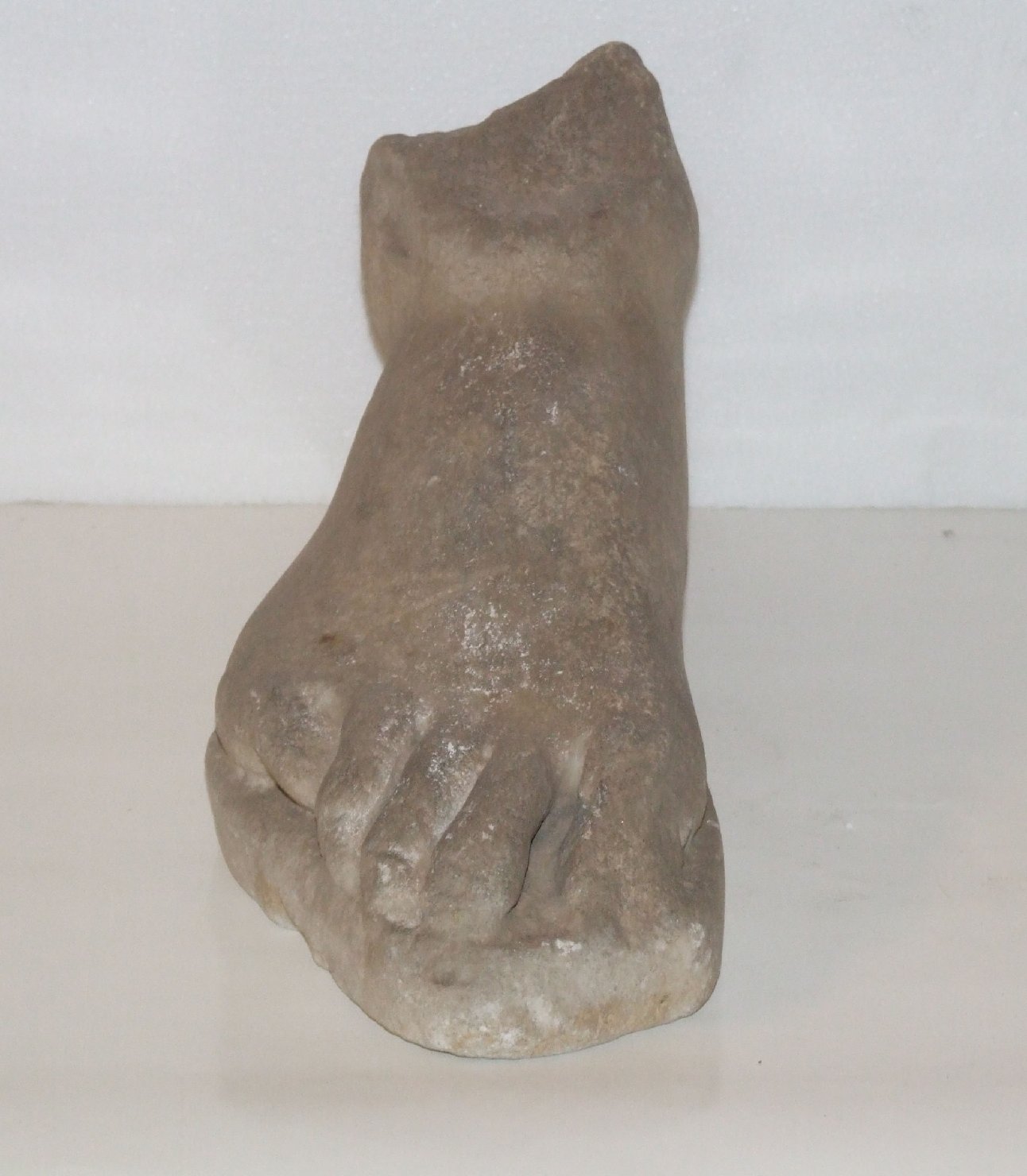 Figura maschile ignota (piede) (statua, frammento) - arte romana (secc. I/ II)