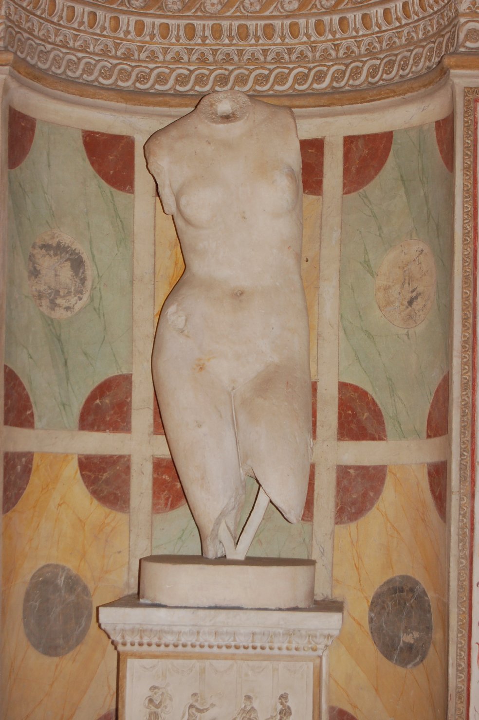 Afrodite (torso) (statua) - arte romana (secc. I/ II)