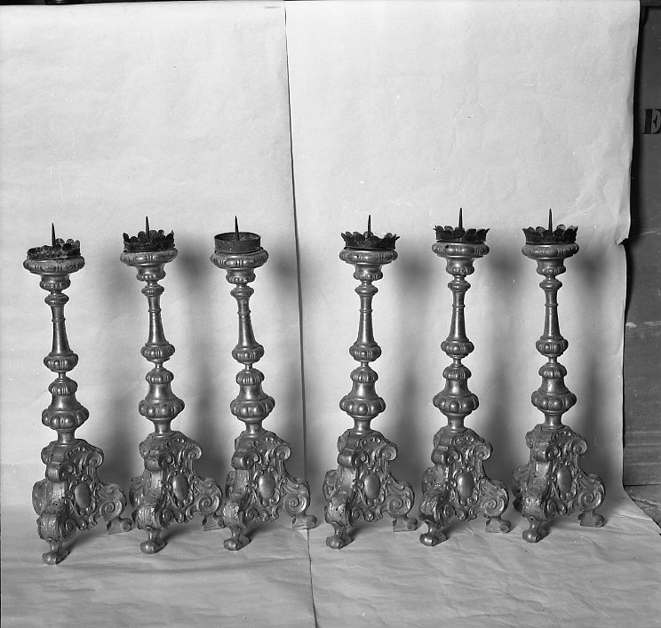 candeliere, serie - produzione marchigiana (sec. XVII)