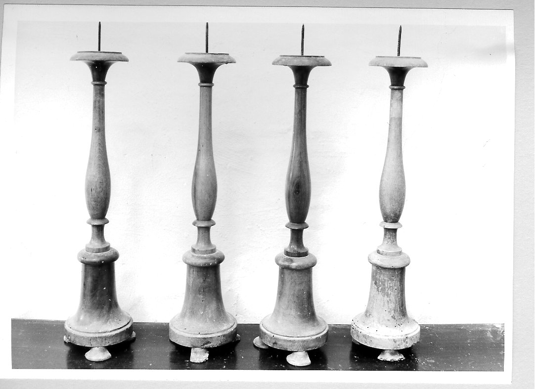 candeliere, serie - bottega marchigiana (sec. XIX)