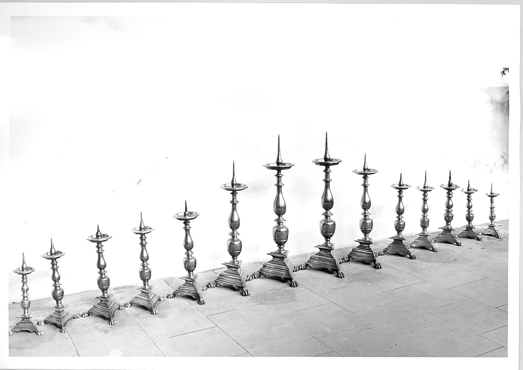 candeliere, serie - bottega marchigiana (sec. XVII)