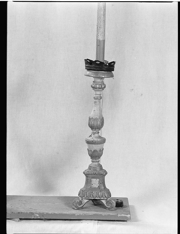 candeliere, serie - bottega marchigiana (seconda metà sec. XIX)