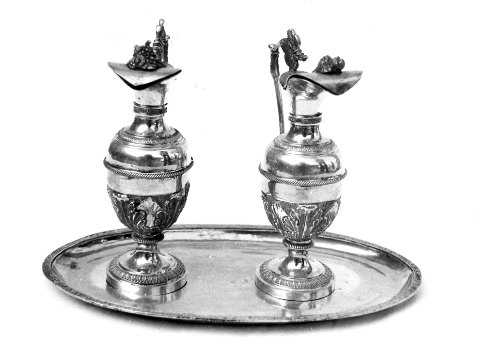 ampollina per l'acqua, elemento d'insieme - bottega romana (fine/inizio secc. XVIII/ XIX)