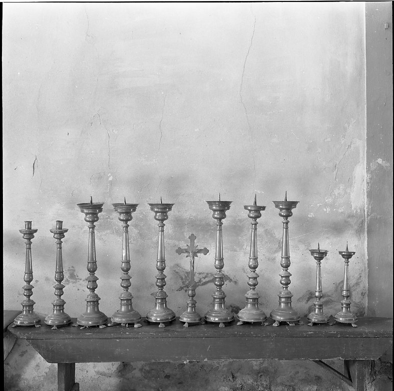 croce d'altare, elemento d'insieme - produzione marchigiana (prima metà sec. XX)