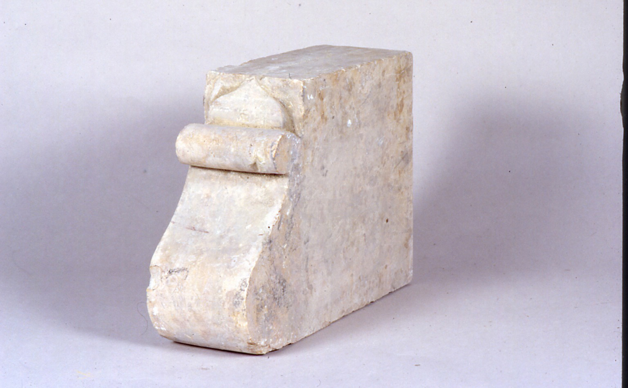 mensola - bottega marchigiana (sec. XX)