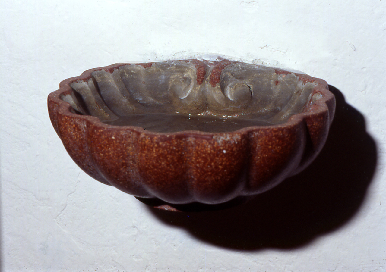 acquasantiera - bottega marchigiana (prima metà sec. XX)