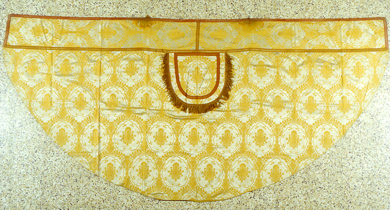 piviale - manifattura italiana (prima metà sec. XX)