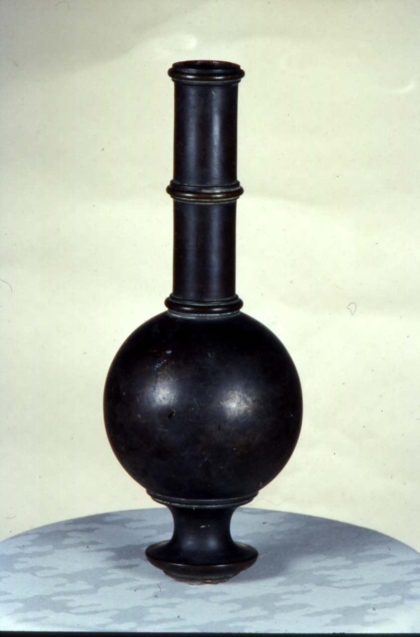 nodo di croce, frammento - bottega marchigiana (prima metà sec. XX)