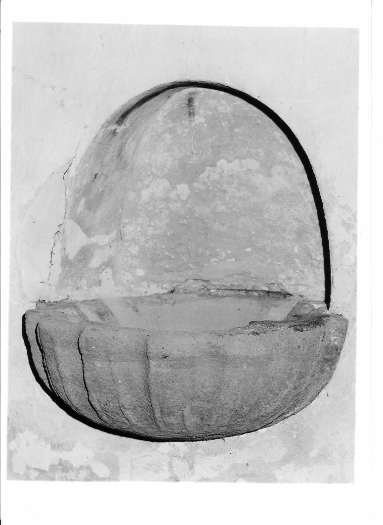 acquasantiera - bottega marchigiana (prima metà sec. XVIII)
