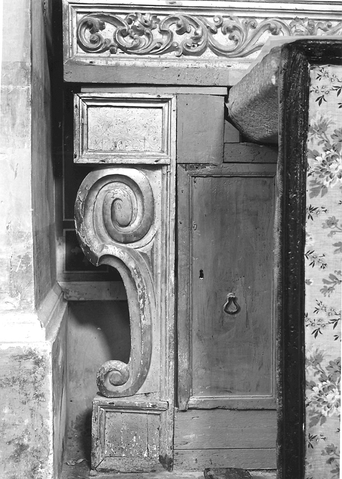 mensola - a voluta, coppia - manifattura marchigiana (fine/inizio secc. XVII/ XVIII)