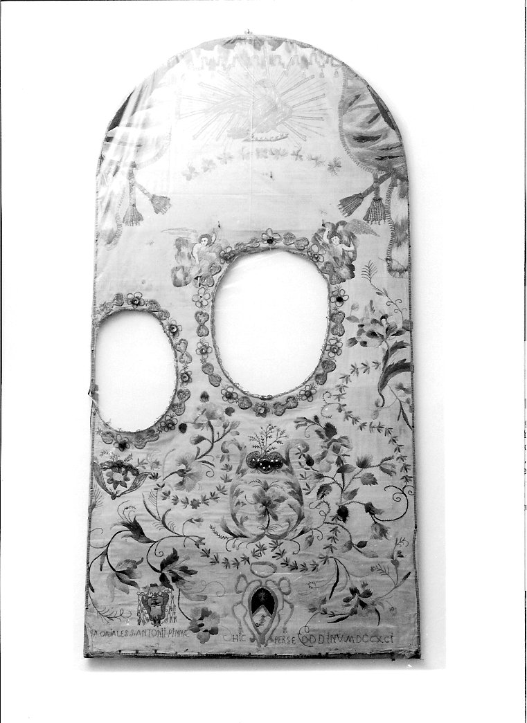 vestito - manifattura napoletana (sec. XVIII)